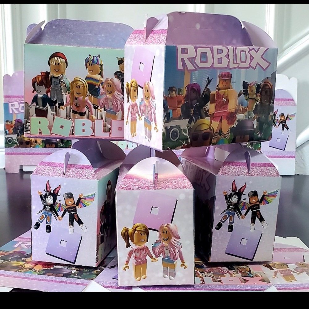 Roblox Birthday party decorations for girl